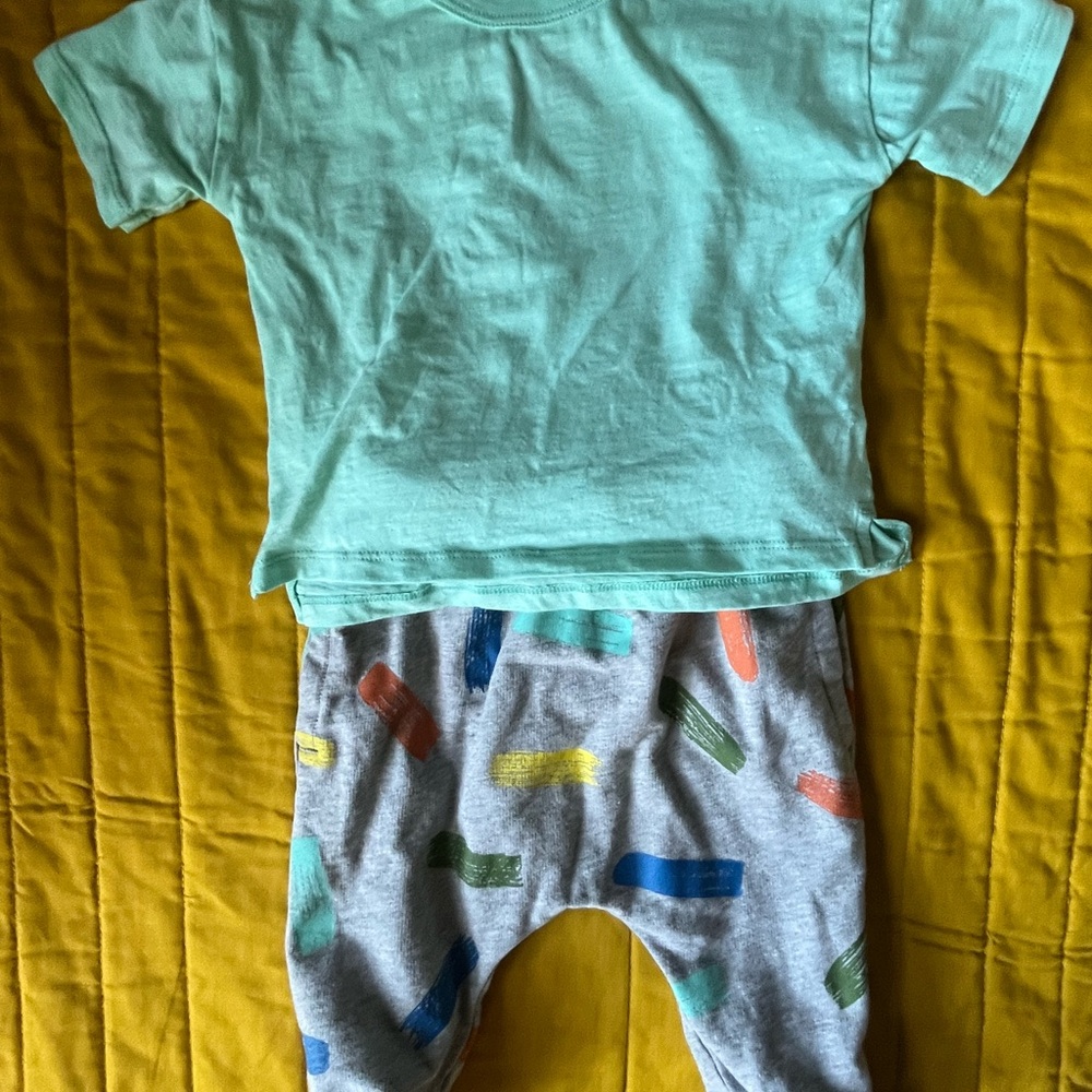 Open edit Mint Green Top and Patterned Gray Pants Set (9 mo)